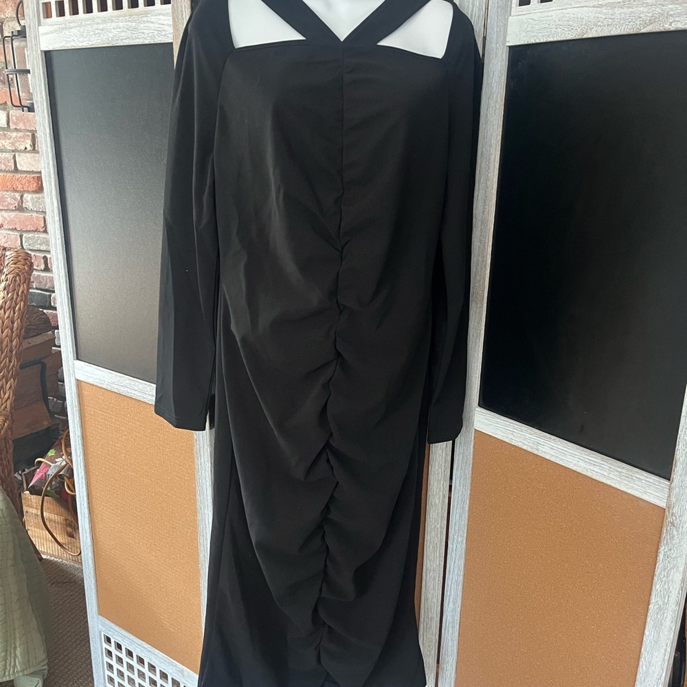 SHEIN Black Sheath Dress with Sailor Collar and V-Neck